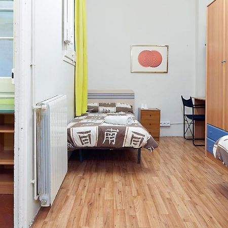 B&B Estudiantes Balmes Barcelona Zewnętrze zdjęcie