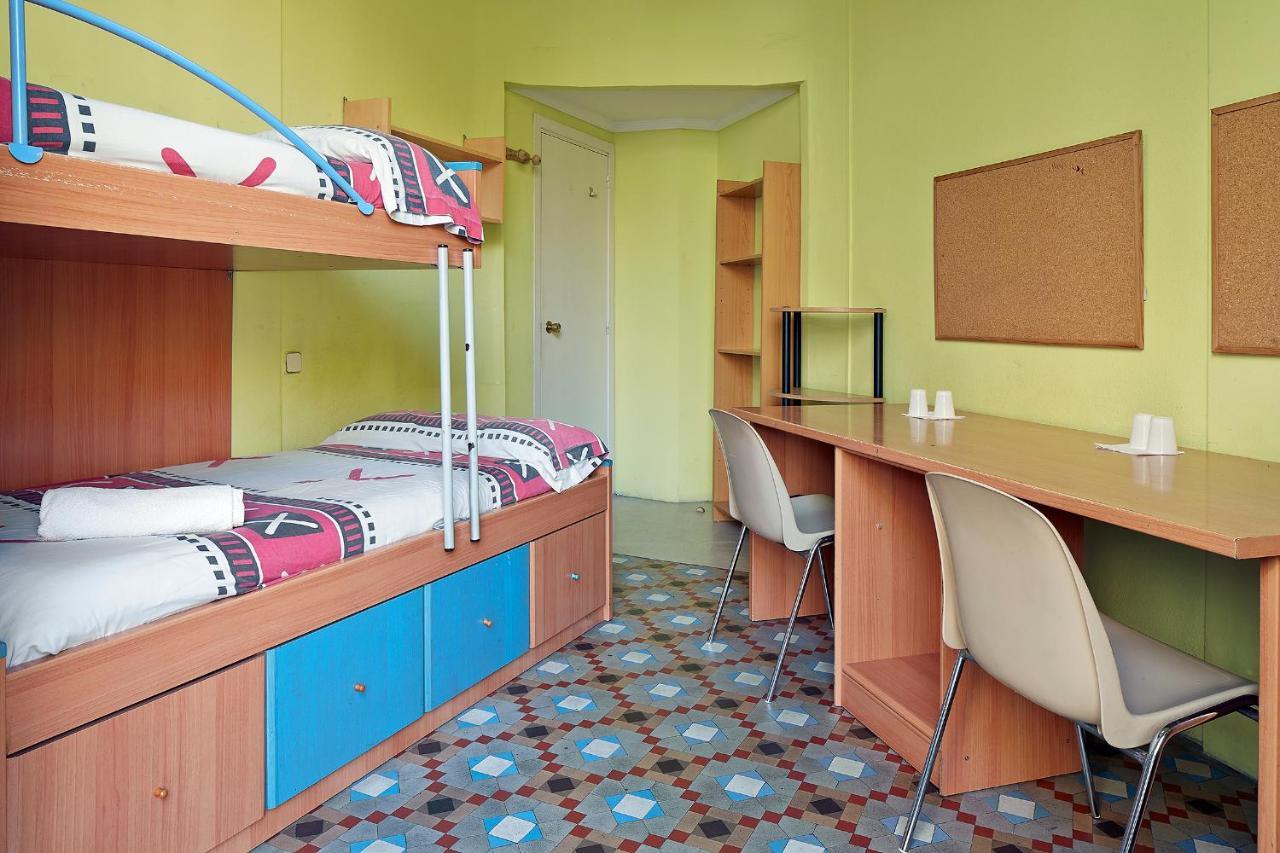 B&B Estudiantes Balmes Barcelona Zewnętrze zdjęcie